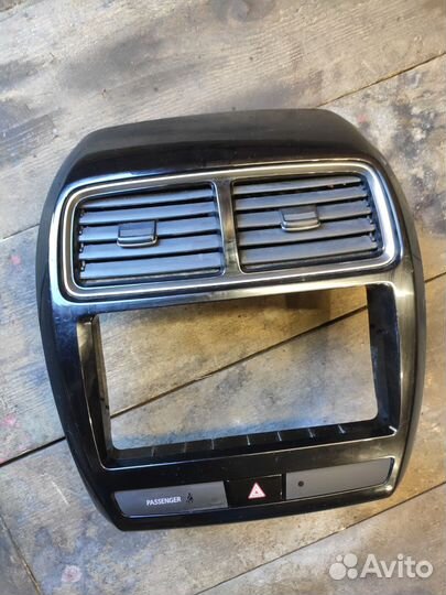 Магнитола штатная mitsubishi mmcs j05(r03)