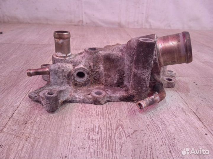 Корпус термостата Nissan Juke F15 HR16DE 2013