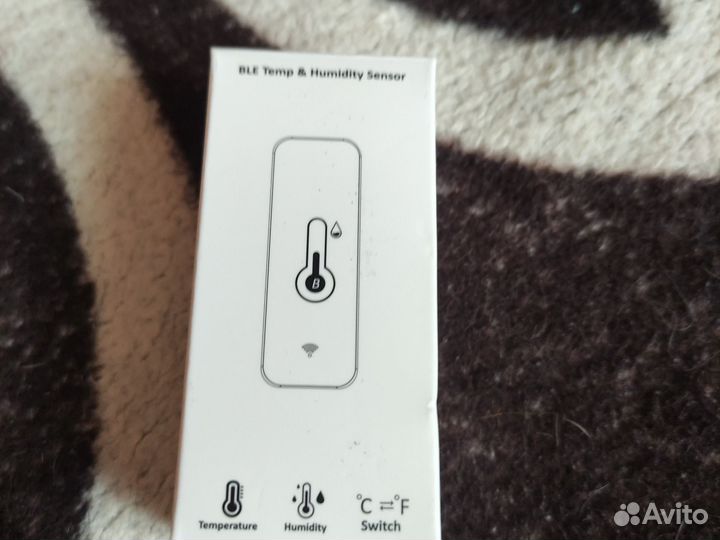 Смарт-датчик температуры и влажности