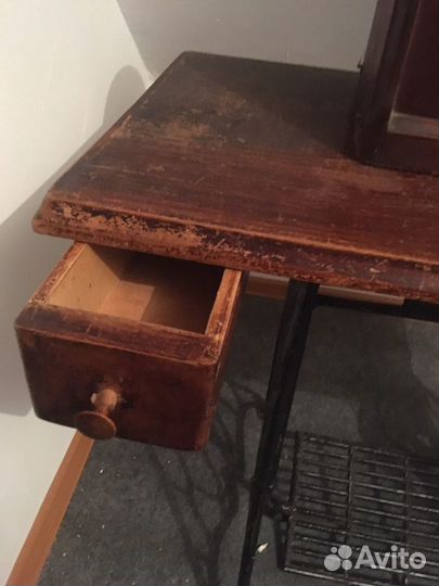 Швейная машина Singer