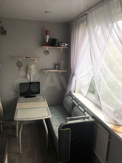 2-к. квартира, 50 м², 8/9 эт.