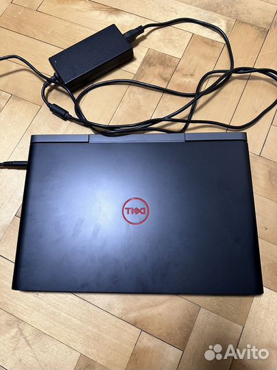 Ноутбук Dell inspiron 7577
