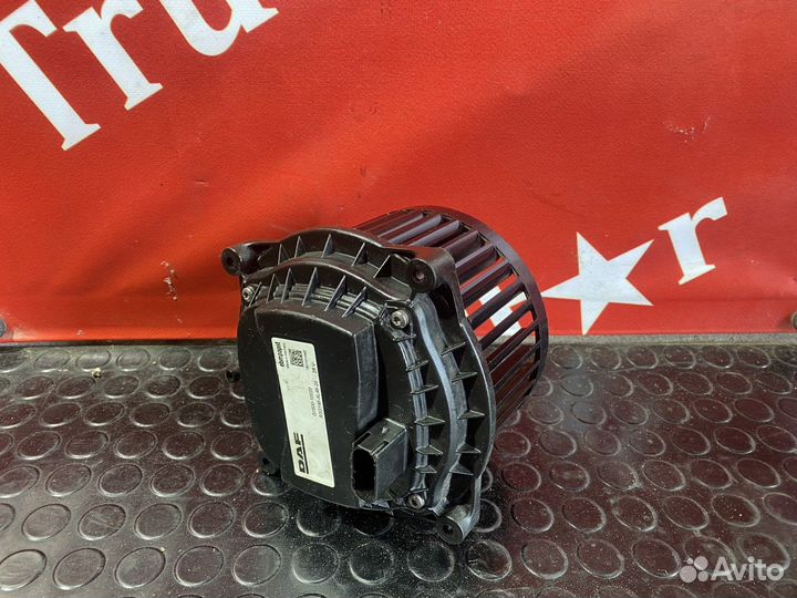 Моторчик отопителя Daf XF106