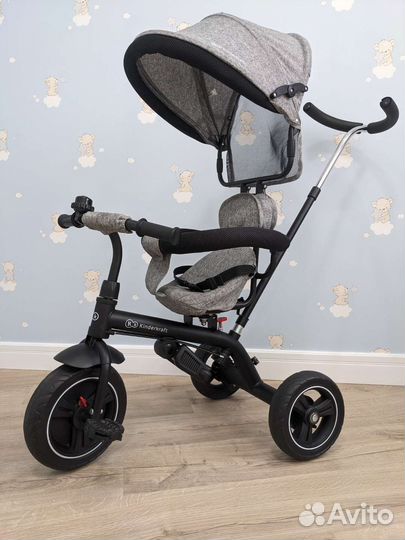 Трехколесный велосипед Kinderkraft Freeway