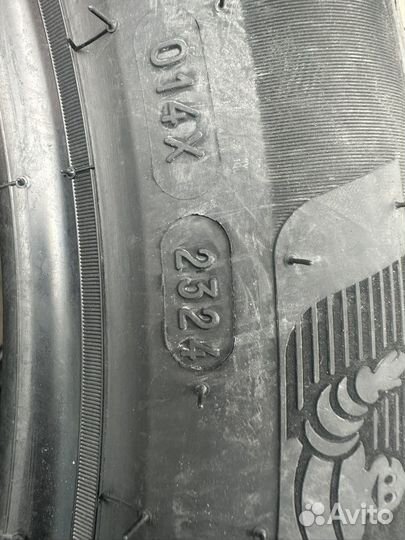 Michelin X-Ice North 4 SUV 275/45 R21 110T