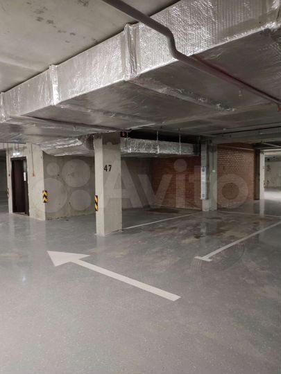 Машиноместо, 15 м²