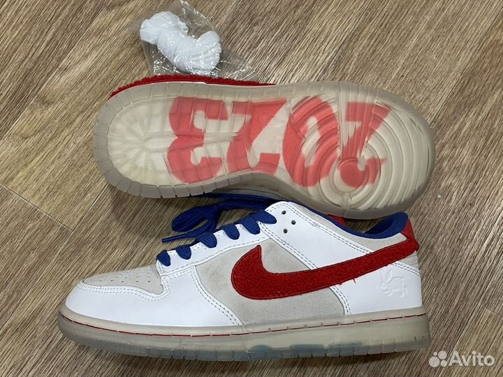 Кроссовки новые