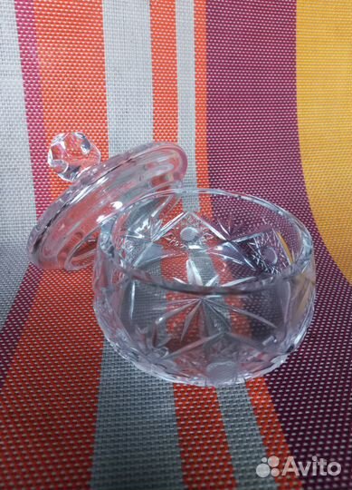 Конфетница с крышкой хрусталь