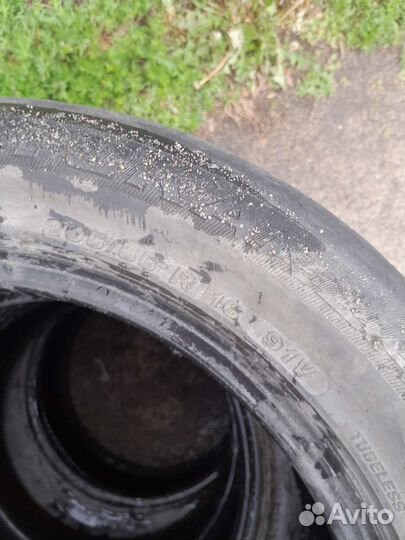 Bridgestone Blizzak RFT 205/55 R16 29M