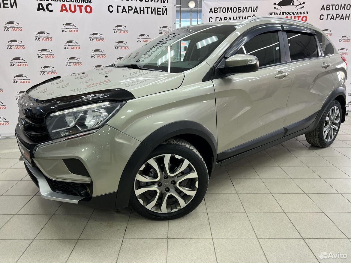 ВАЗ (LADA) XRAY Cross 1.6 CVT, 2019, 47 728 км купить в Оренбурге |  Автомобили | Авито