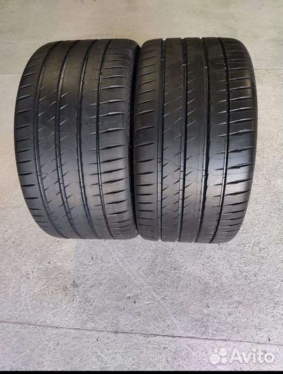 Michelin Pilot Sport 4 S 255/30 R22 и 295/25 R22 97Y