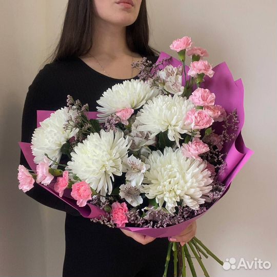 Шикарные одноголовые хризантемы