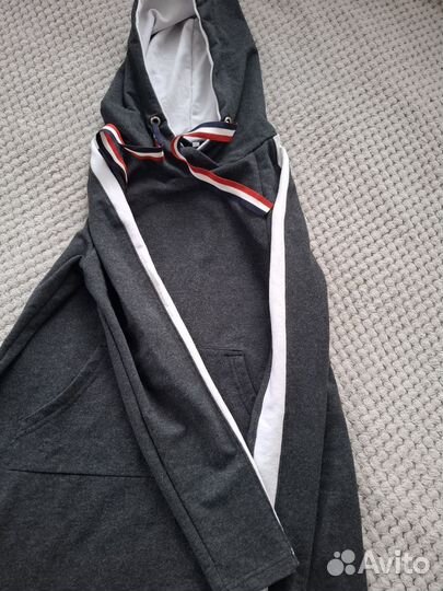 Платье женское в спортивном стиле