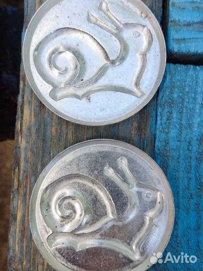 Формы для леденцов или шоколадных медалей