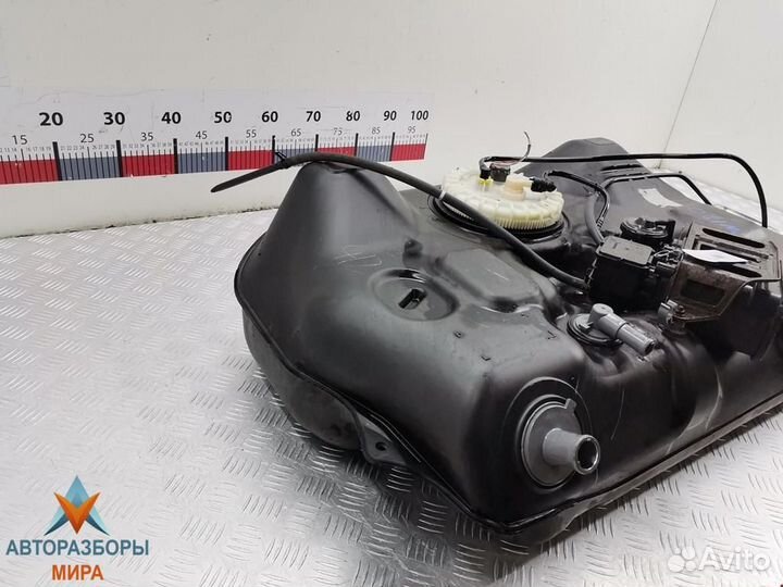 Насос топливный Toyota Prius 2 2006 7702047040