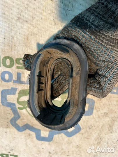 Уплотнитель кузова Volkswagen Polo RUS 1.6 cfnb