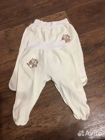 Костюмы детские и ползунки на новорожденного