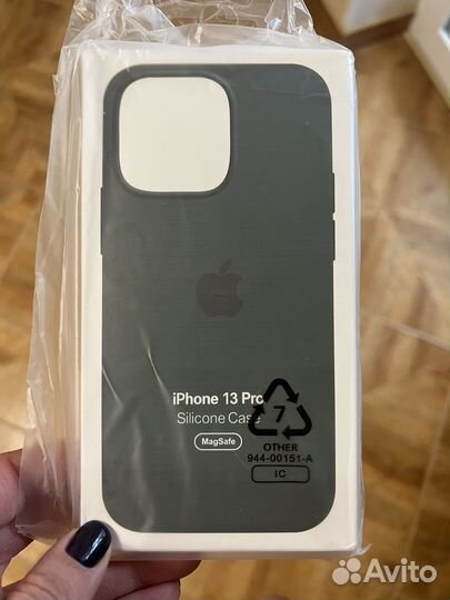 Чехол на iPhone 13 pro