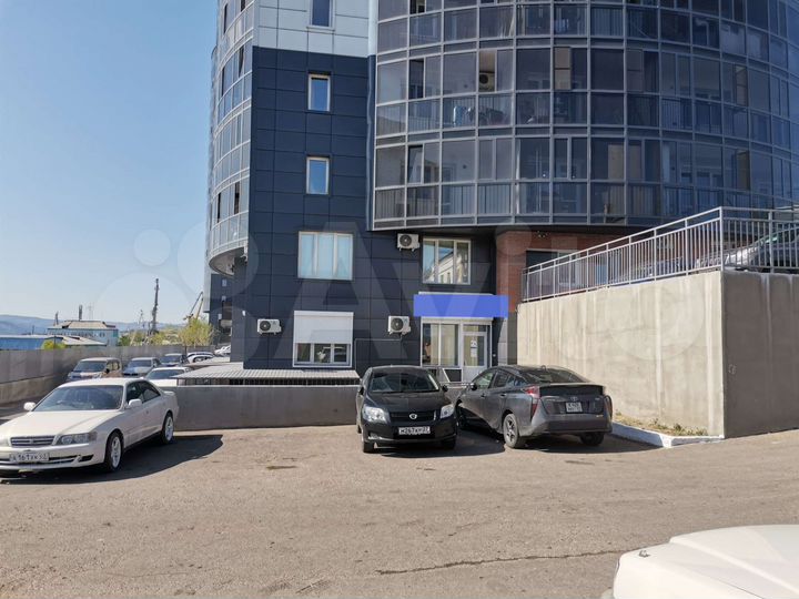 Свободного назначения, 335 м²