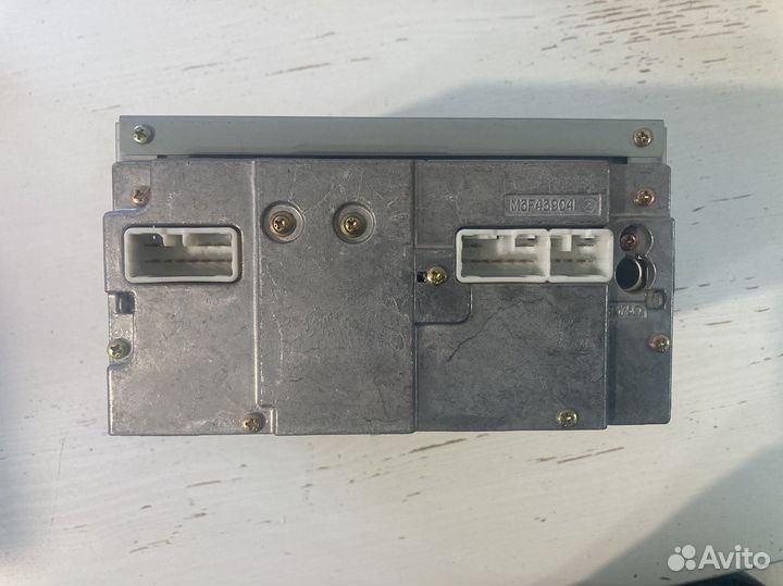 Магнитола штатная rav4 2001