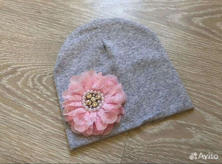 Шапка демисезонная для девочки 1-4 года новая