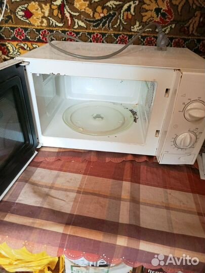 Микроволновка бу samsung работает