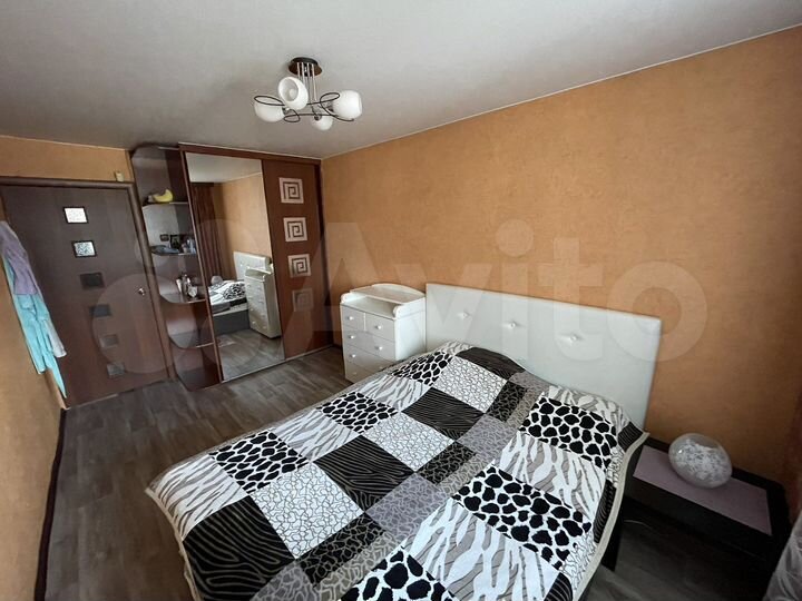 3-к. квартира, 66,4 м², 2/5 эт.