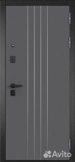 Металлические двери с зеркалом