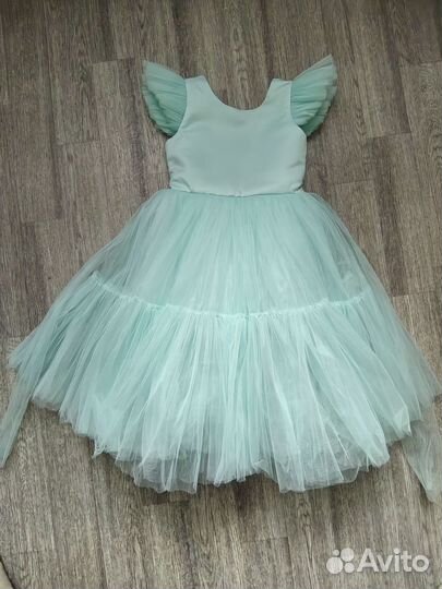 Продам платье