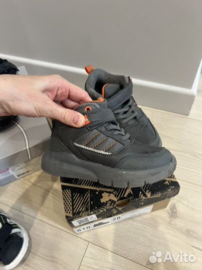 Обувь кроссовки ботинки для мальчика 27 28 размер