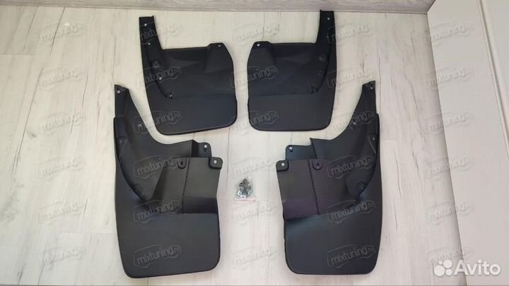 Брызговики Toyota Land Cruiser Prado 150