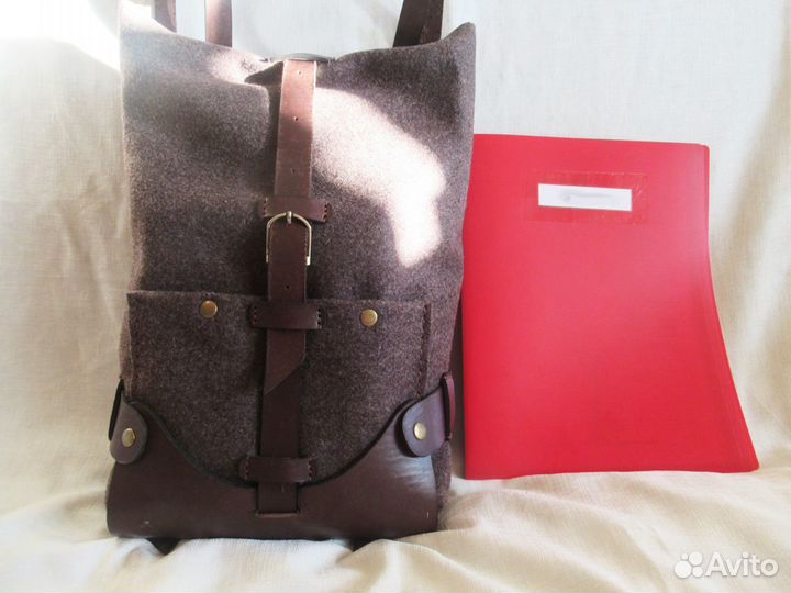 Рюкзак на заказ из кожи и войлока 23 х 40