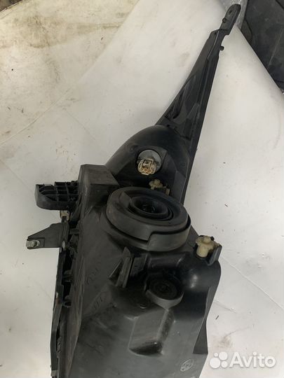 Фара левая Chevrolet Cruze