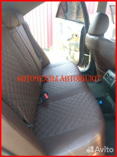 Чехлы Автопилот Toyota Camry v40 из экокожи Ромб