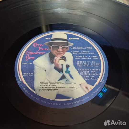 Виниловая пластинка Элтон Джон 1973 года, записанн