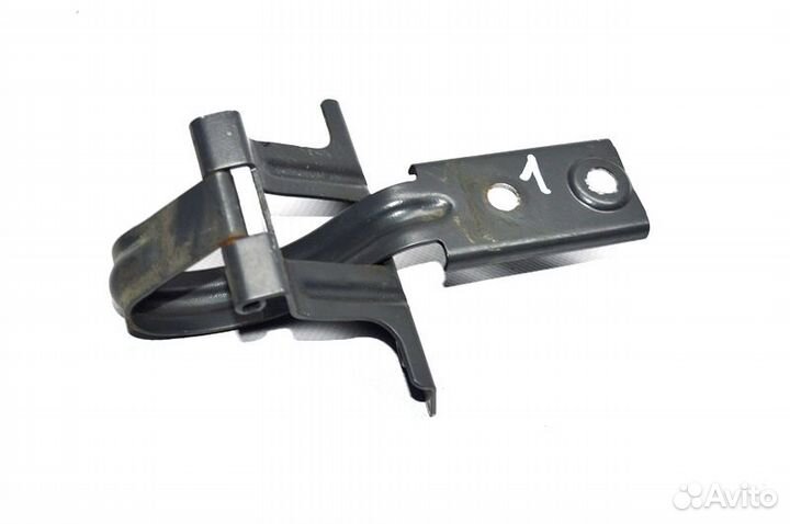 Петля люка бокового ящика кабины scania R-series