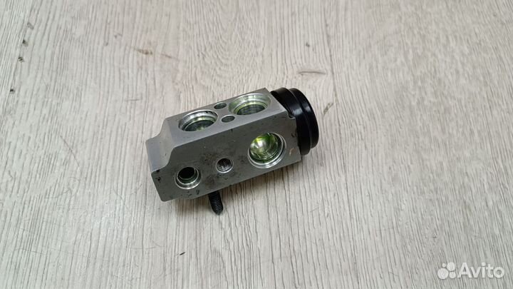 Клапан кондиционера испарителя KIA ceed 1 ED