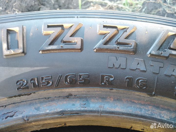 Matador MP 71 Izzarda 215/65 R16 98