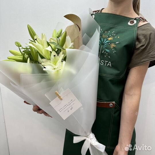 Букет цветов для подарка девушке