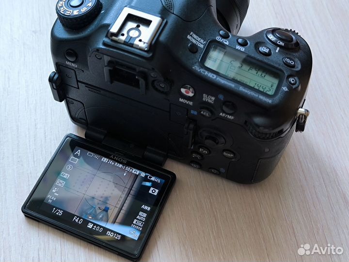 Зеркальный фотоаппарат sony A77 II (ilca-77M2)