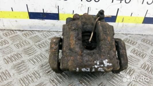 Суппорт тормозной задний правый BMW X3 E83 (1NI05O