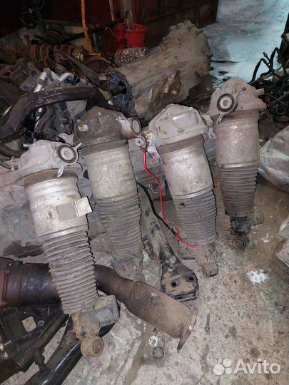 Пневмостойка задняя Порш cayenne 955