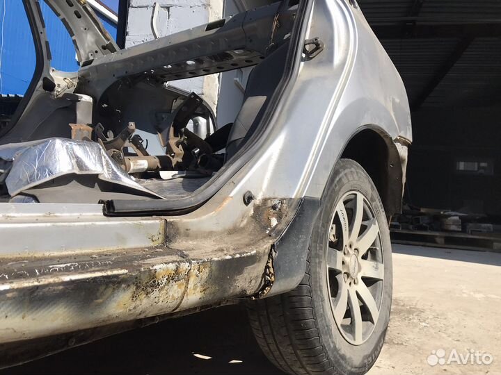 Гранта седан задняя часть кузова