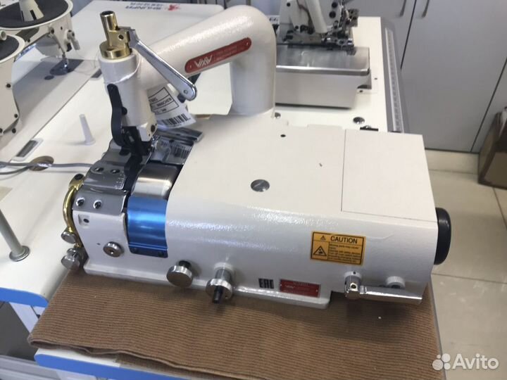 Машина для спуска края кожи