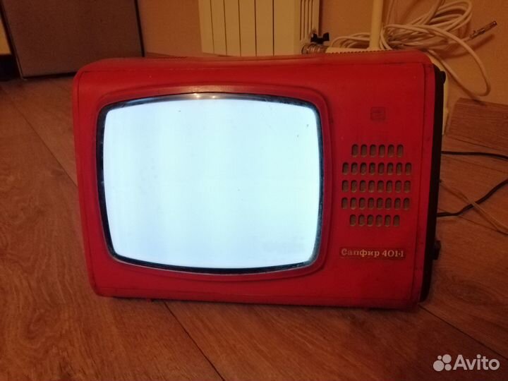 Продам телевизор СССР