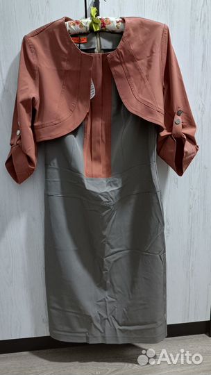 Платье костюм