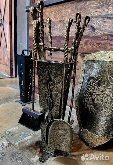 Подставка под шампура, набор для камина, шампуров