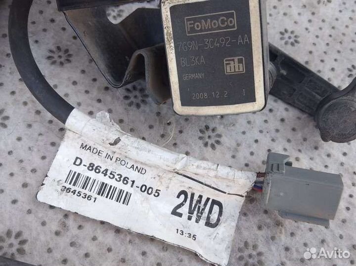 Датчик положения кузова вольво s60 2009