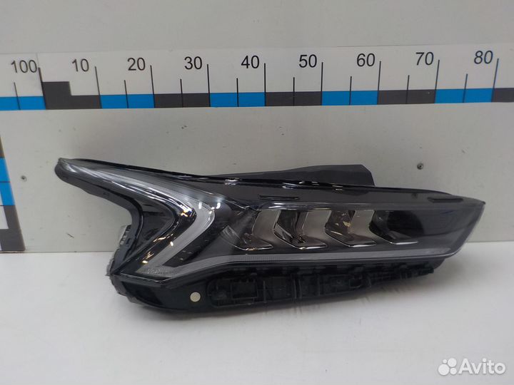 Фара правая Kia K5