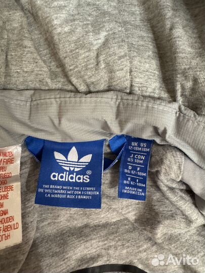 Продам куртку Adidas 86р